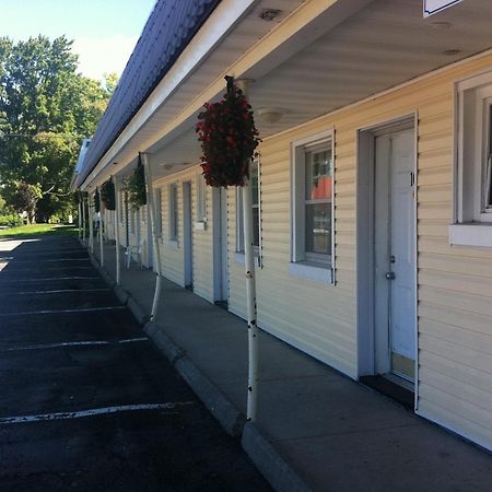 Bracebridge Inn Exterior photo