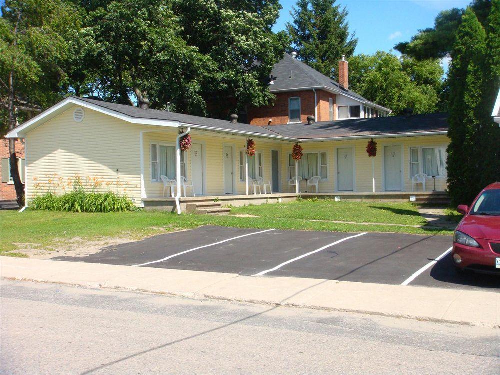 Bracebridge Inn Exterior photo